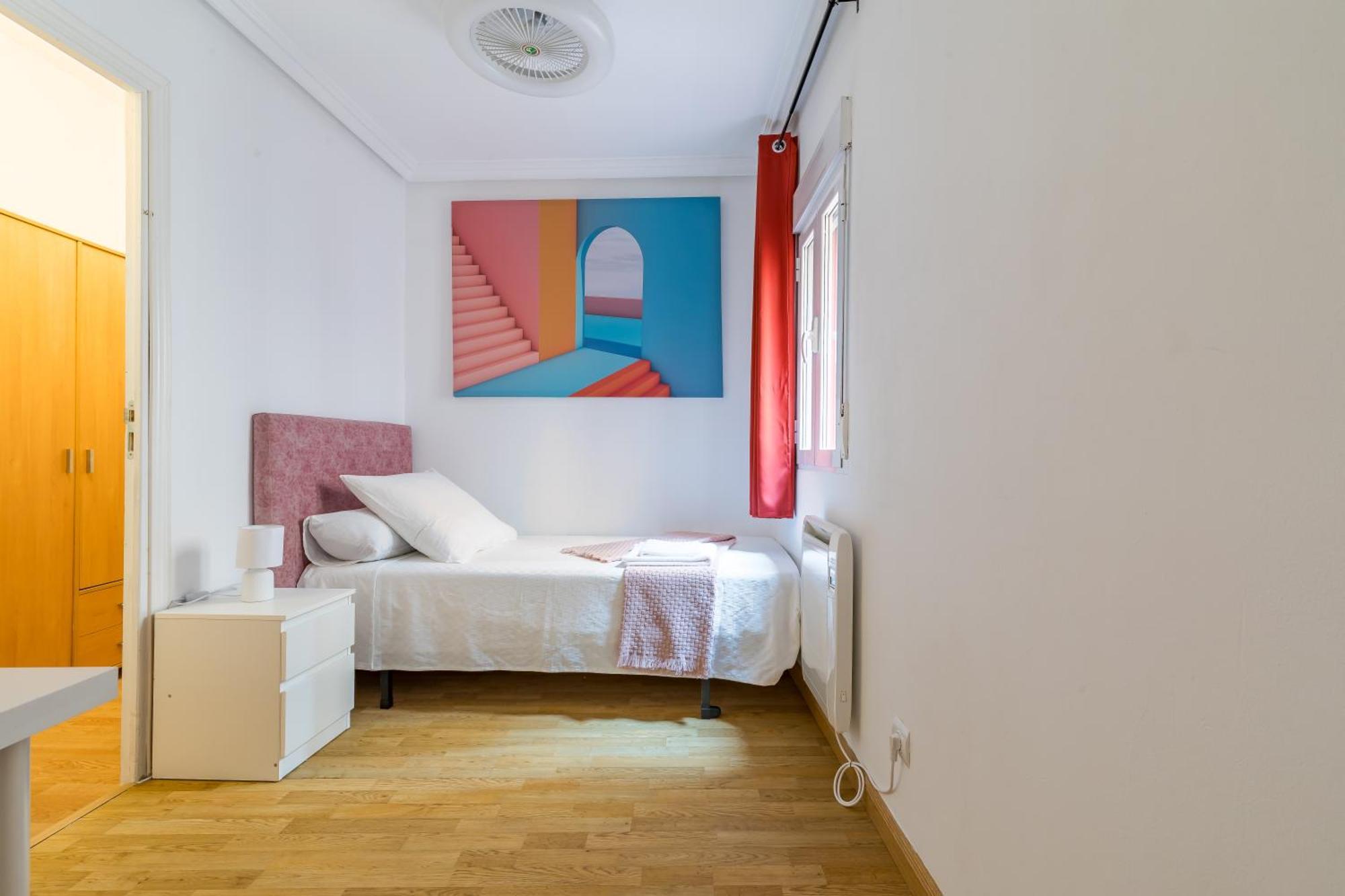 Apartamento Confortable Y Funcional En Vallecas Madrid Exterior photo